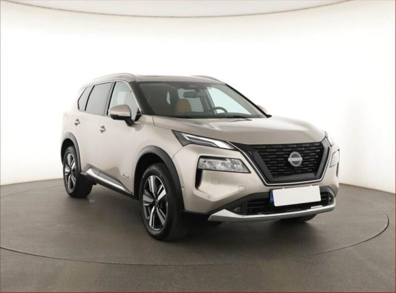 Nissan X-Trail - hlavní foto