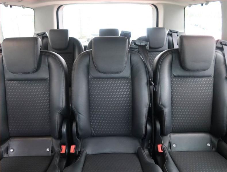 Ford Tourneo - hlavní fotka