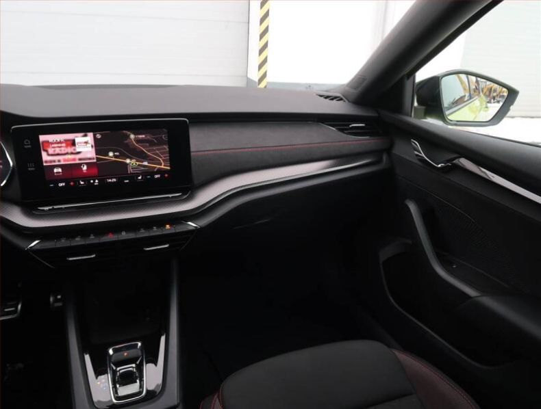 Škoda Octavia - hlavní fotka