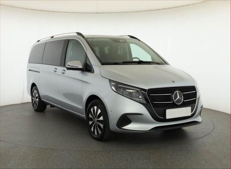 Mercedes Třída V - hlavní foto
