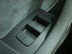 Tesla Model Y - fotka číslo 14