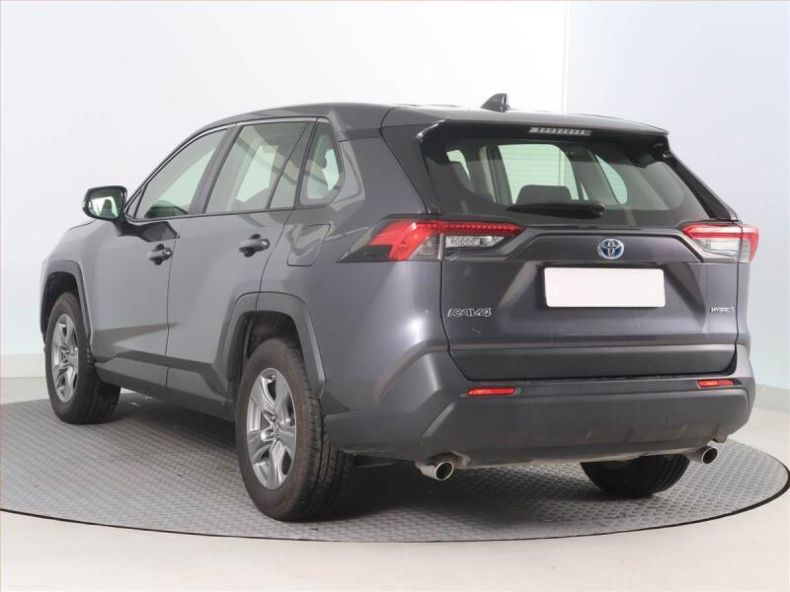 Toyota RAV 4 - hlavní fotka