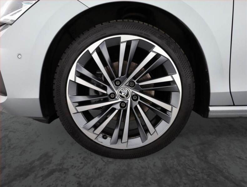 Škoda Superb - hlavní fotka