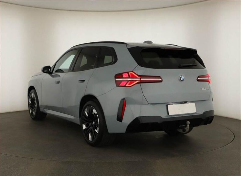 BMW X3 - hlavní fotka
