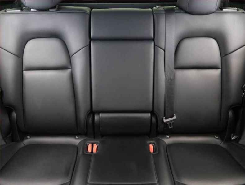 Tesla Model Y - hlavní fotka