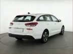 Hyundai i30 - fotka číslo 4
