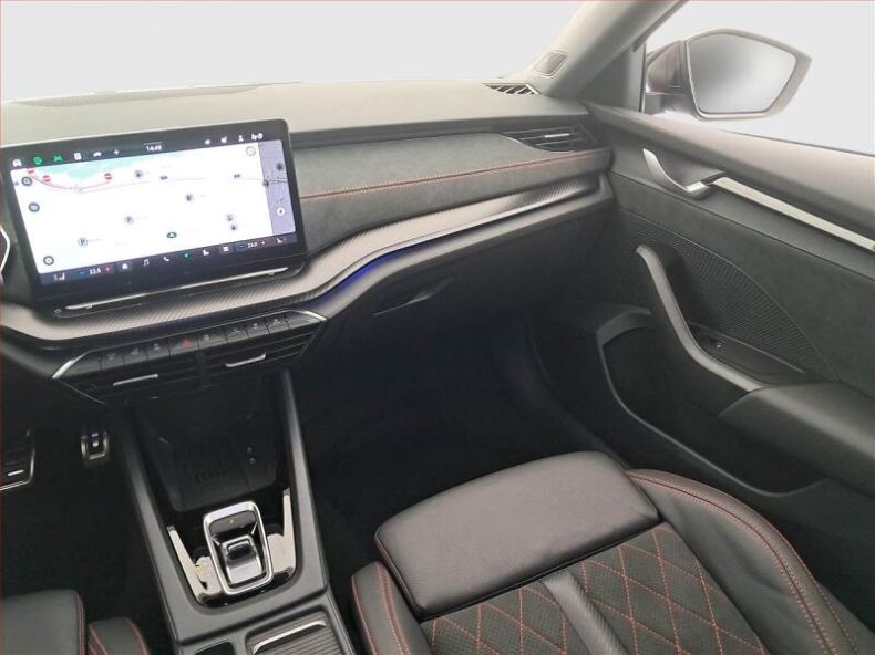 Škoda Octavia - hlavní fotka