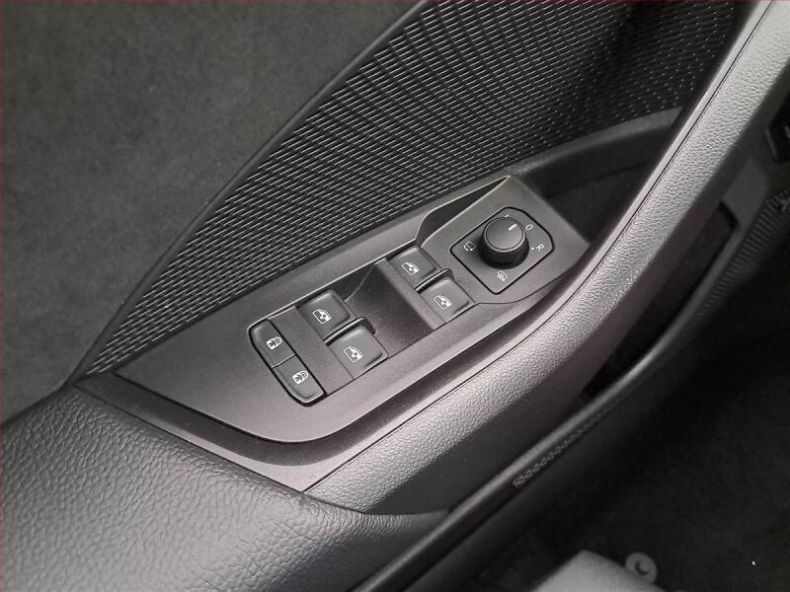 Škoda Octavia - hlavní fotka