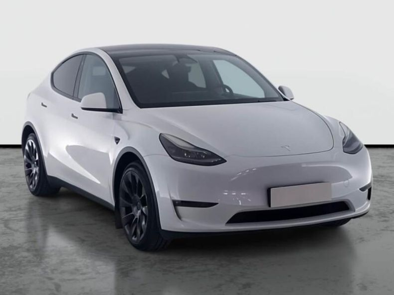 Tesla Model Y - hlavní foto