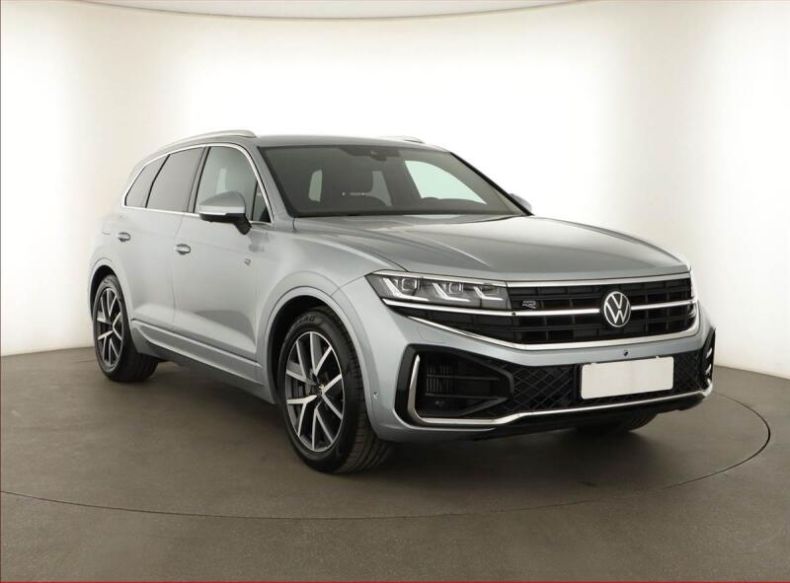 Volkswagen Touareg - hlavní foto
