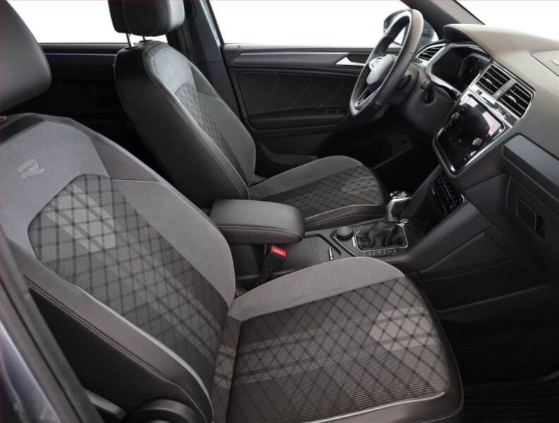 Volkswagen Tiguan - hlavní fotka