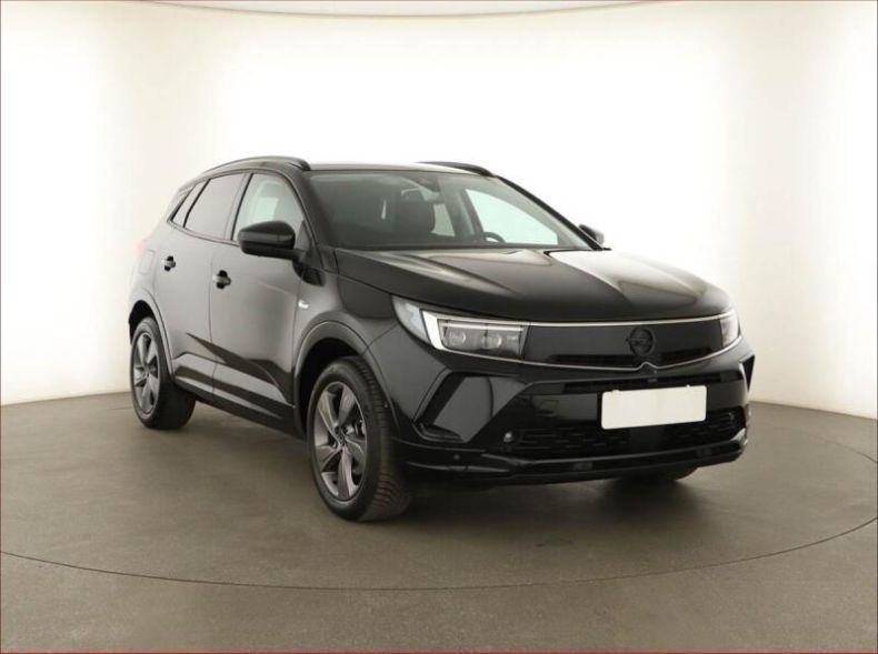 Opel Grandland X - hlavní foto