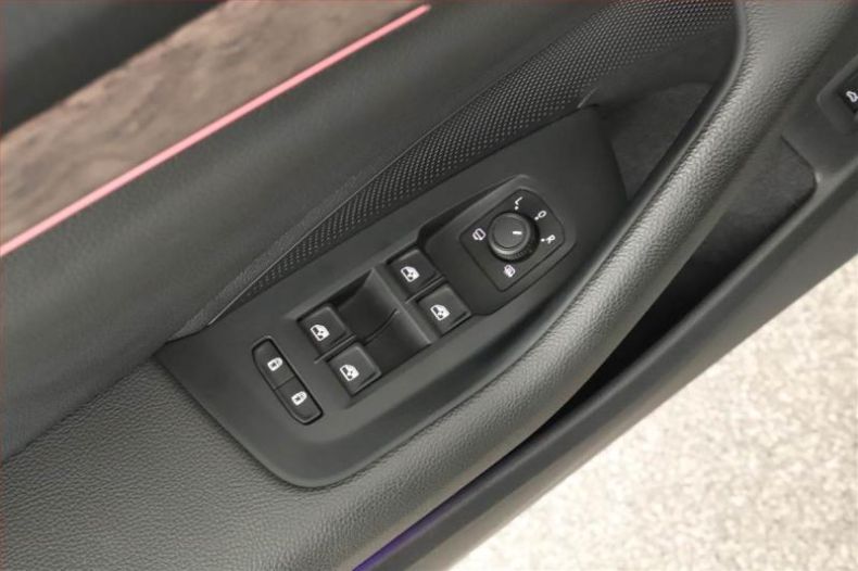 Škoda Superb - hlavní fotka