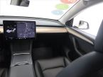 Tesla Model Y - fotka číslo 7