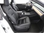 Tesla Model Y - fotka číslo 8