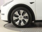 Tesla Model Y - fotka číslo 13