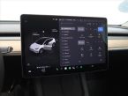 Tesla Model Y - fotka číslo 18
