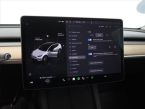 Tesla Model Y - fotka číslo 24