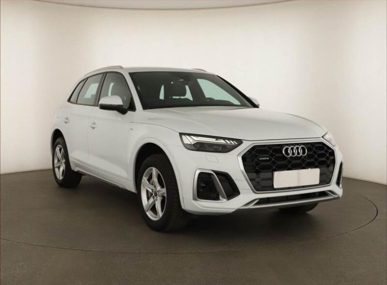 Audi Q5 - hlavní foto