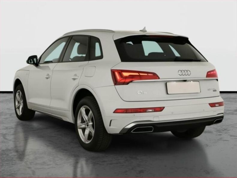 Audi Q5 - hlavní fotka