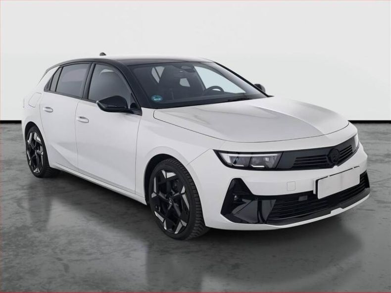 Opel Astra - hlavní foto