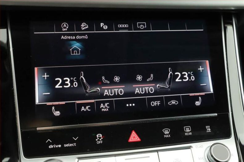Audi Q7 - hlavní fotka
