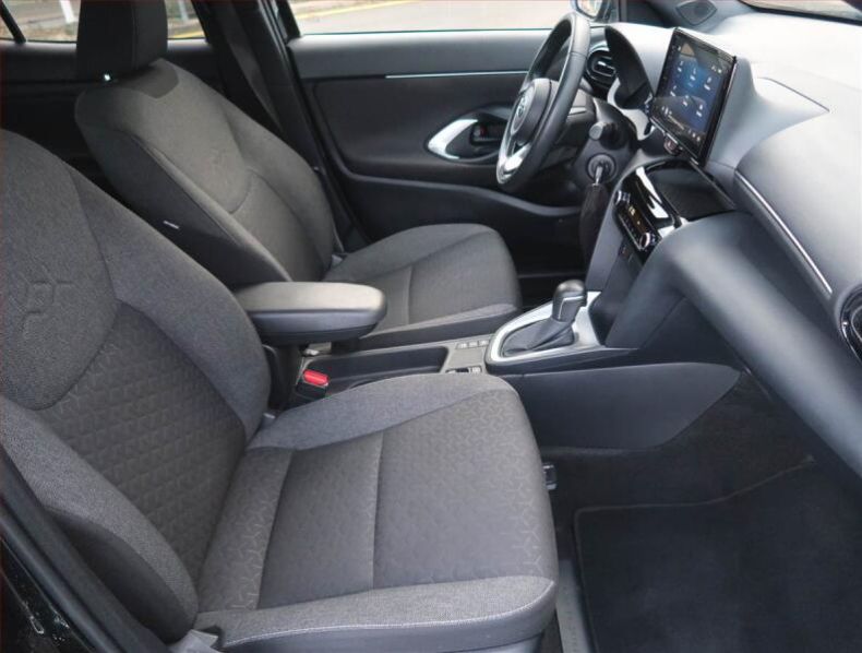 Toyota Yaris Cross - hlavní fotka