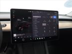Tesla Model Y - fotka číslo 17
