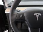 Tesla Model Y - fotka číslo 26