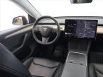 Tesla Model Y - fotka číslo 6