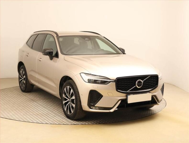Volvo XC60 - hlavní foto