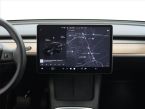 Tesla Model Y - fotka číslo 10