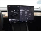 Tesla Model Y - fotka číslo 19