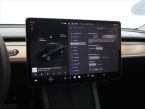 Tesla Model Y - fotka číslo 21