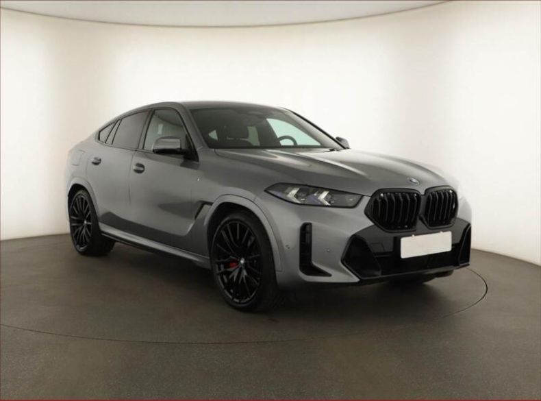 BMW X6 - hlavní foto