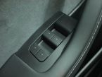 Tesla Model Y - fotka číslo 19