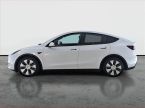 Tesla Model Y - fotka číslo 2