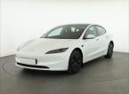 Tesla Model 3 - fotka číslo 1