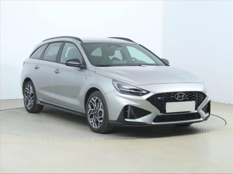 Hyundai i30 - hlavní foto