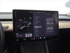 Tesla Model Y - fotka číslo 22