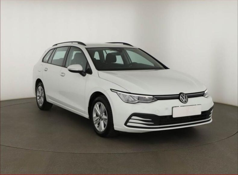 Volkswagen Golf - hlavní foto