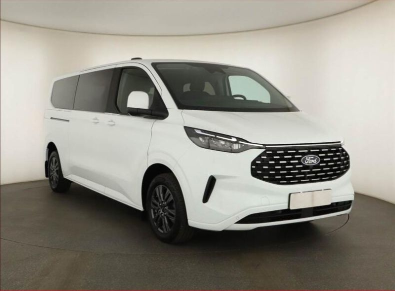 Ford Tourneo - hlavní foto