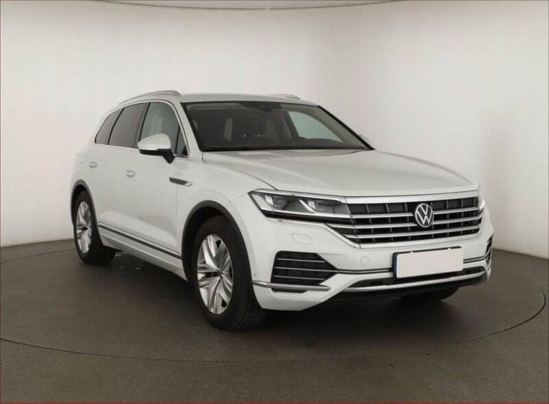 Volkswagen Touareg - hlavní foto