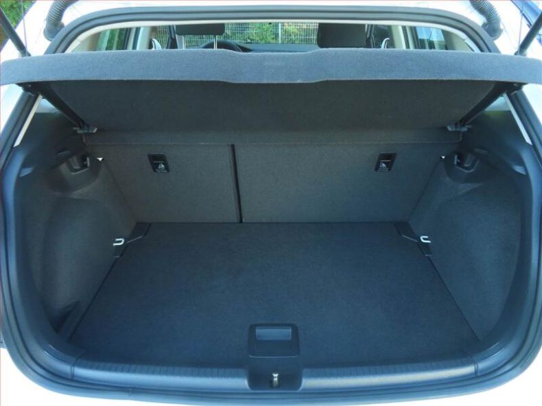 Volkswagen Polo - hlavní fotka