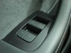 Tesla Model Y - fotka číslo 16
