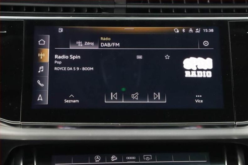 Audi Q7 - hlavní fotka