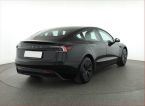 Tesla Model 3 - fotka číslo 4