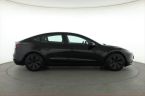 Tesla Model 3 - fotka číslo 5