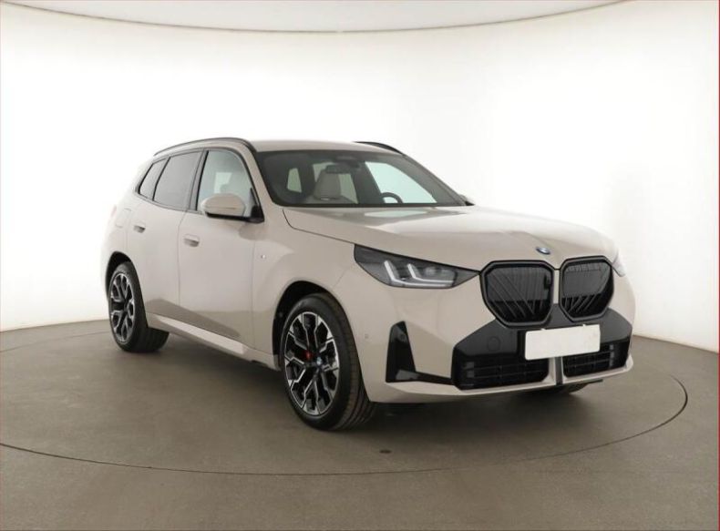 BMW X3 - hlavní foto