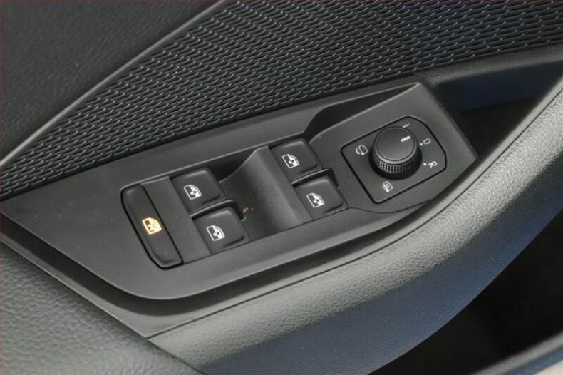 Škoda Octavia - hlavní fotka